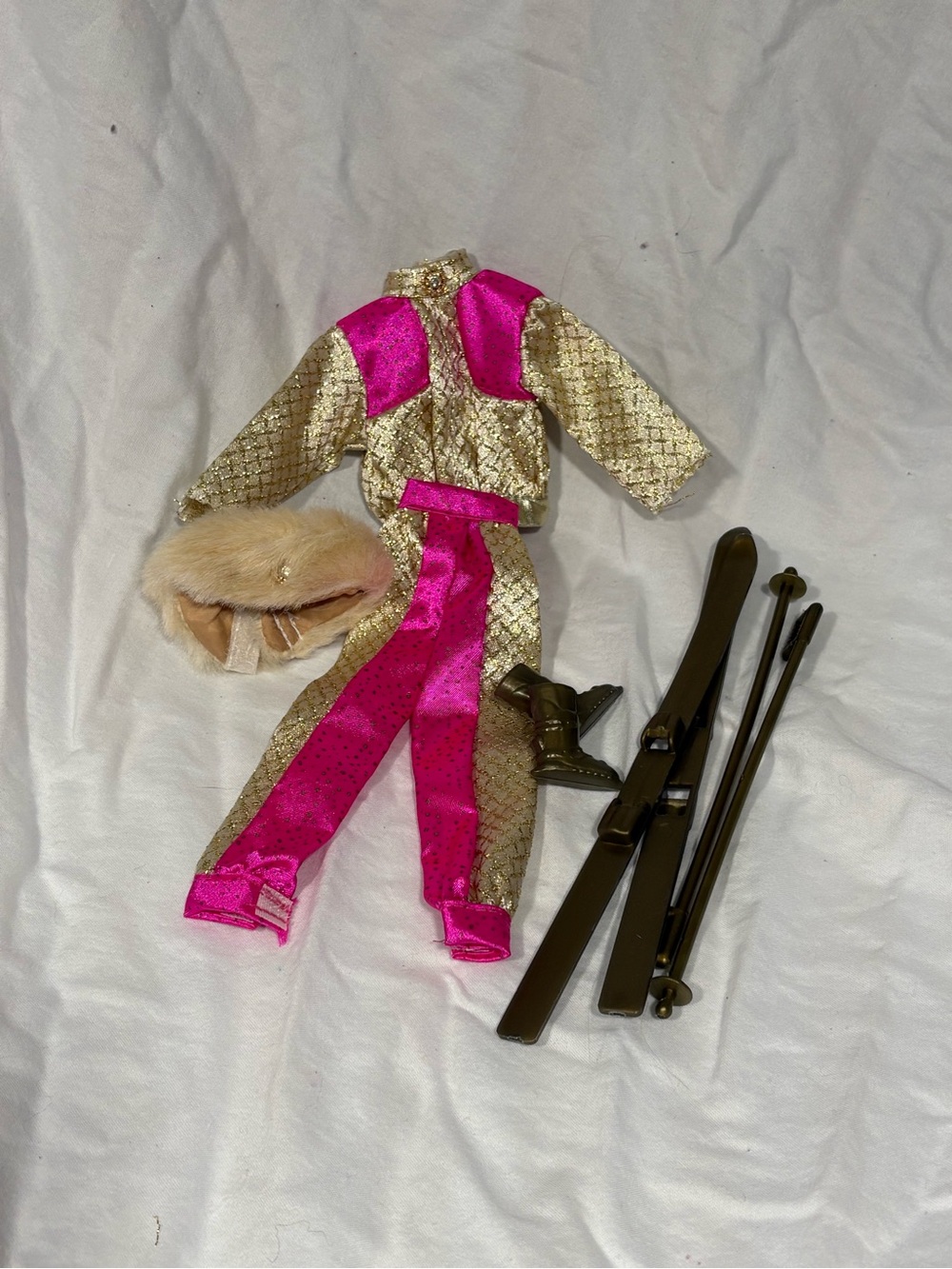 Vintage ‘98 Royal Fantasy Barbie Ski Outfit